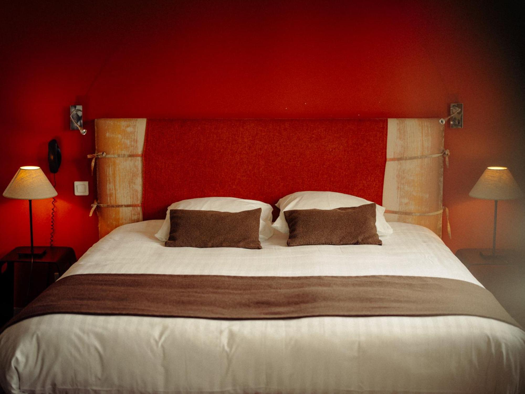 Logis Ar Milin Hotel Châteaubourg Kültér fotó